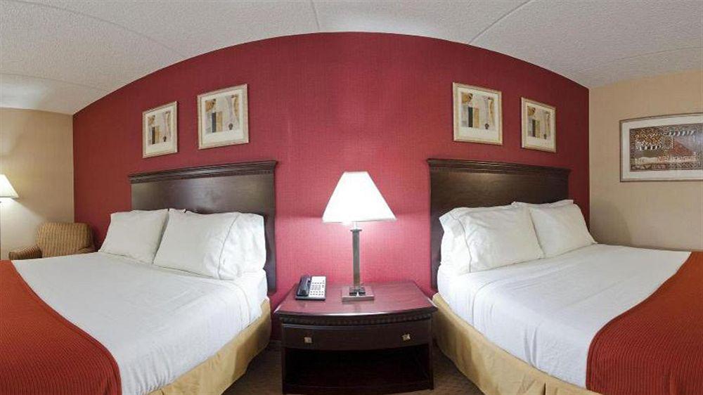Holiday Inn Express Rochester - Greece, An Ihg Hotel Zewnętrze zdjęcie
